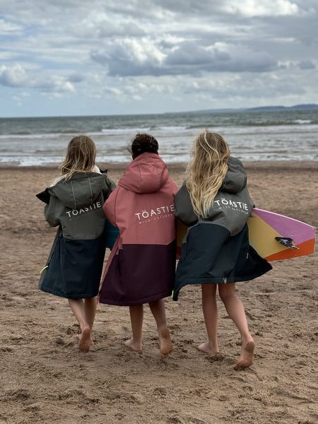 The Ultimate Weatherproof Changing Robe – Toastie
