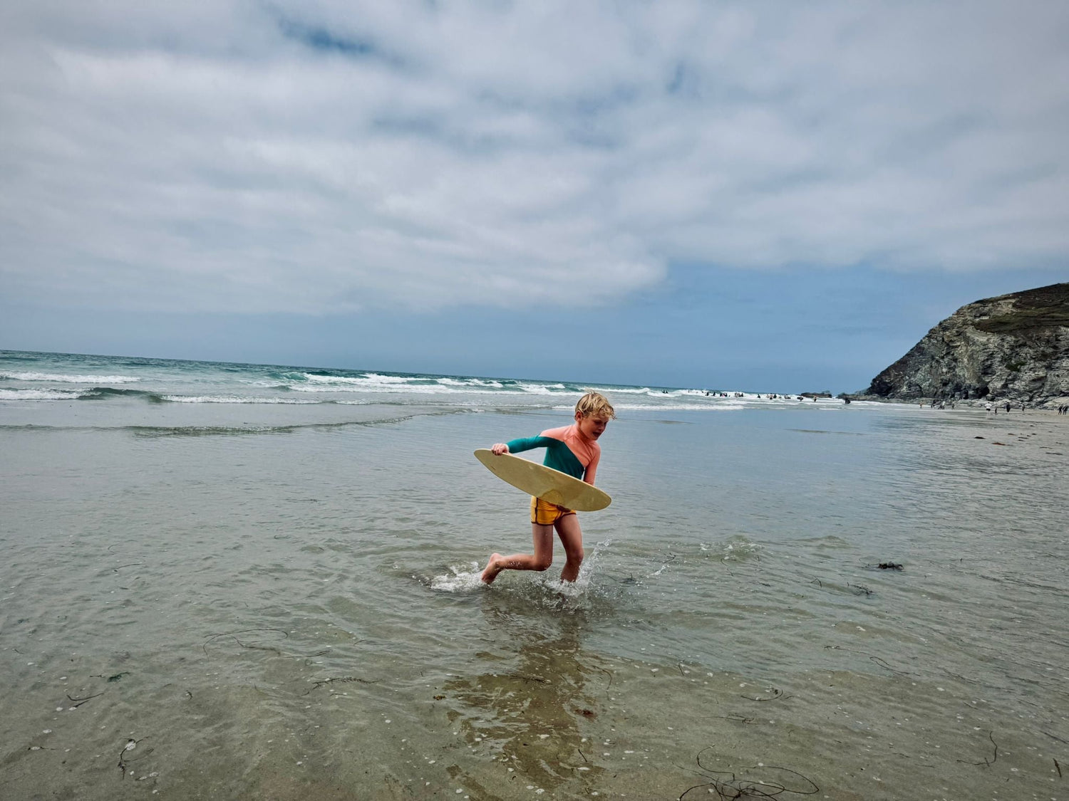 Raising water-wise kids: safety tips for summer adventures