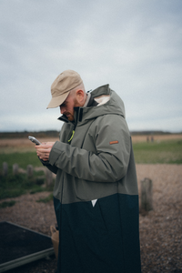 Adult Waterproof Changing Robe | Antique Olive