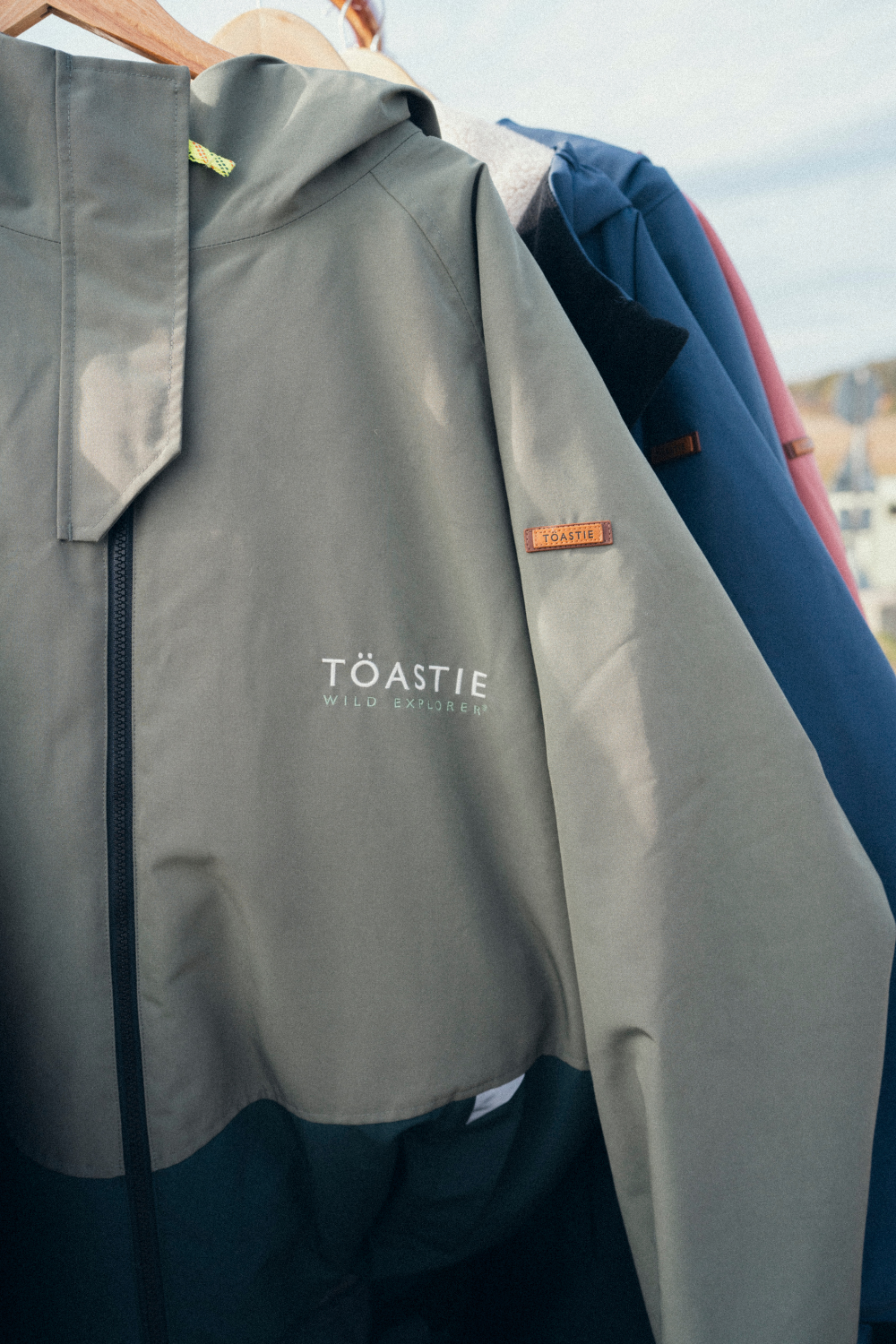 Adult Waterproof Changing Robe | Antique Olive