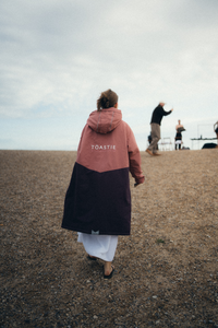 Adult Waterproof Changing Robe | Rose Pink