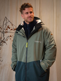 Adult Waterproof Changing Robe | Antique Olive