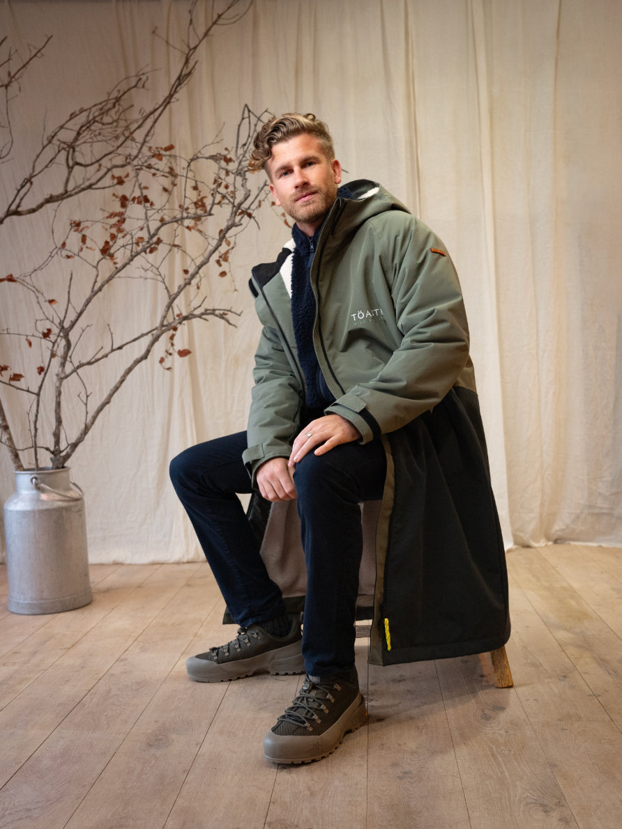 Adult Waterproof Changing Robe | Antique Olive