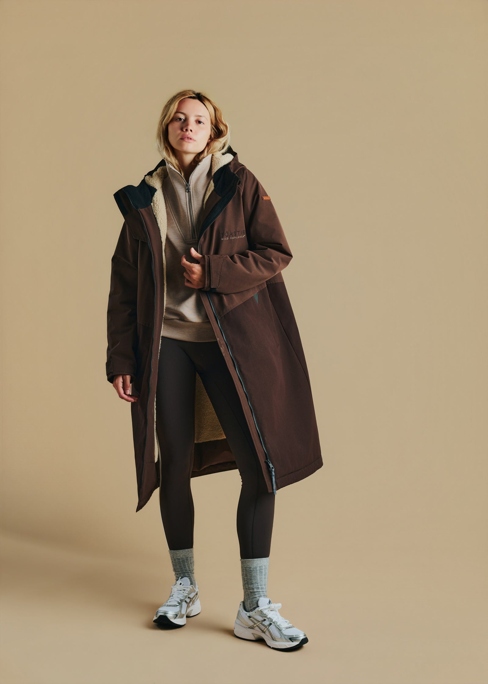 Adult Weatherproof Changing Robe | Truffle
