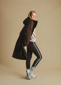 Adult Weatherproof Changing Robe | Truffle