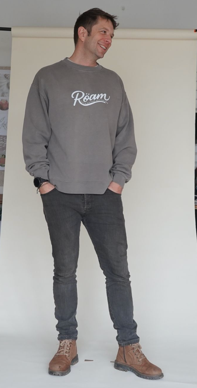 Ollie Smither x Töastie Crewneck Mens / Unisex - Faded Grey