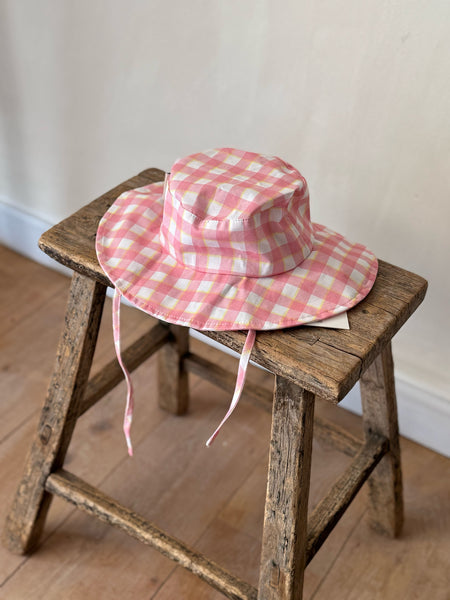 pink gingham UV hat