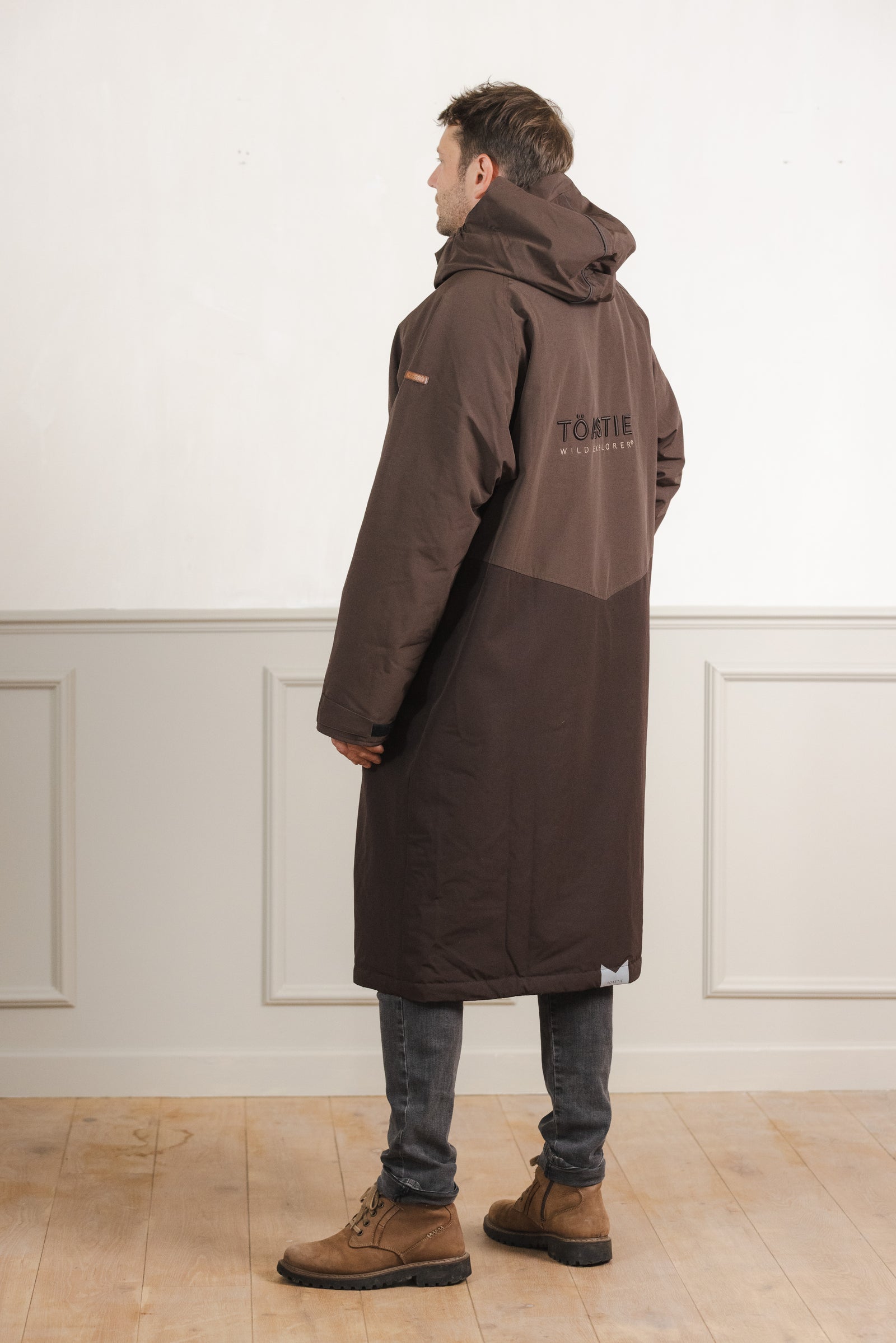 Adult Weatherproof Changing Robe | Truffle