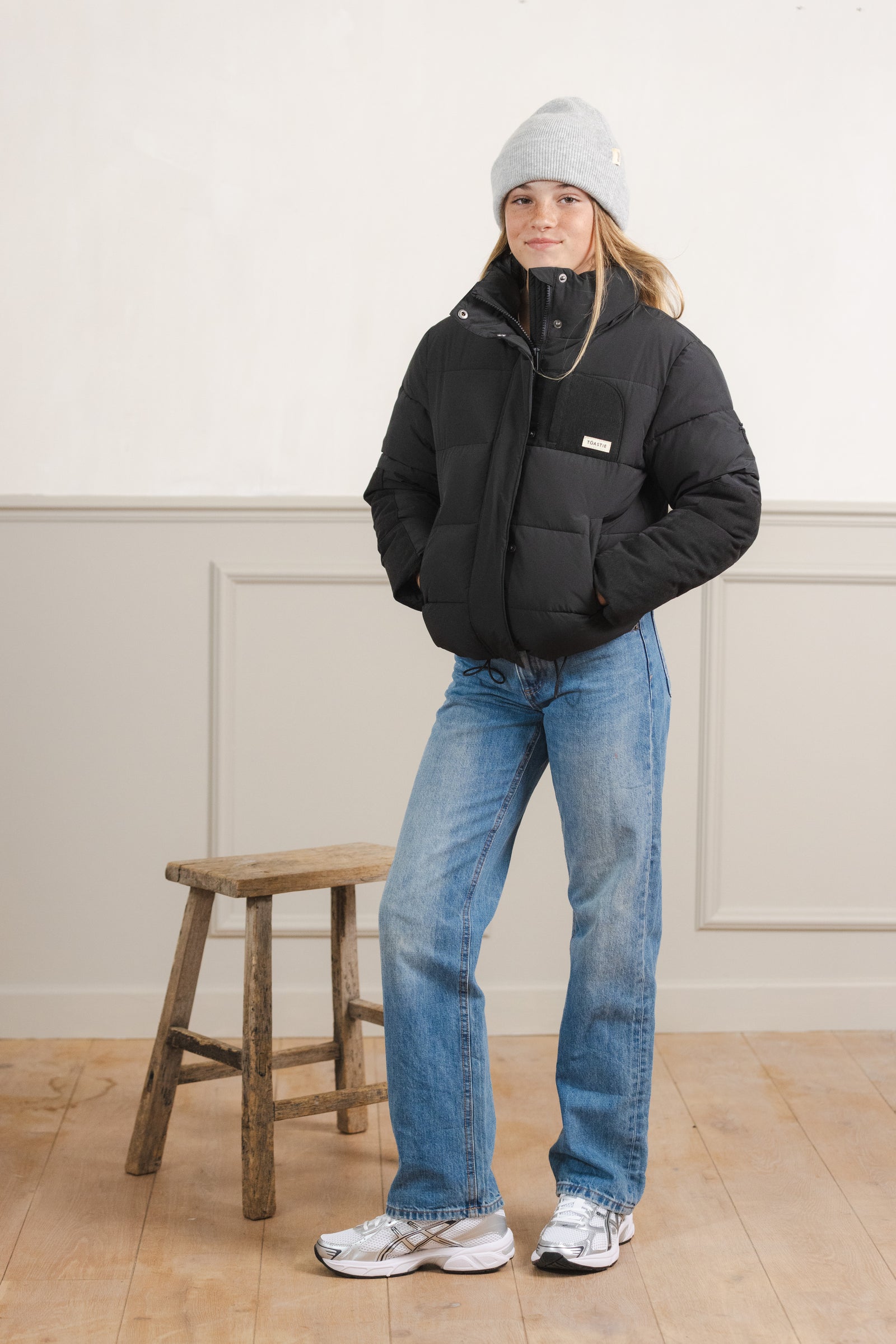Helix Puffer | Liquorice Black