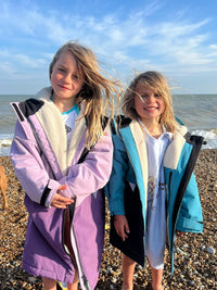 girls changing robes